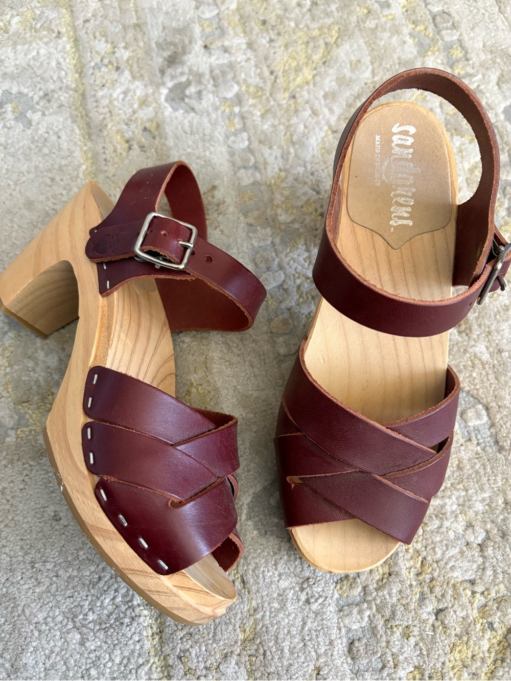 Anthropologie Sandgrens
Swedish Handmade Wooden Clog Sandal Rio High Sz 36 5.5